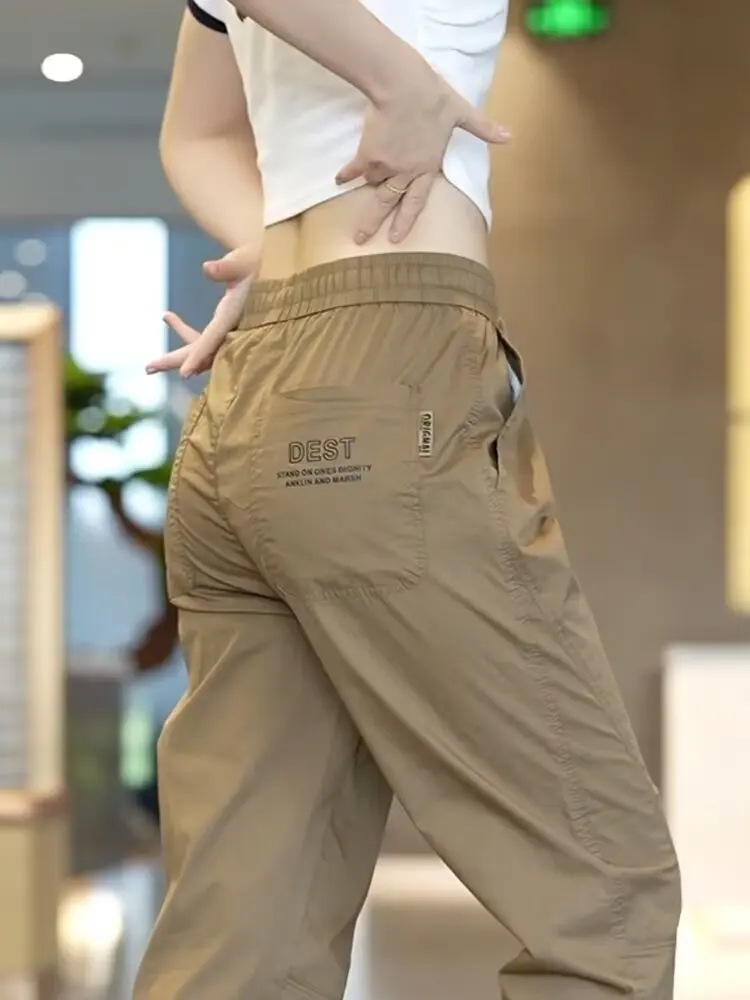 Ice Silk Men's Work Pants Summer Thin Spor Casual Trousers Wear Resistant Loose Fit Long Pants Breathable Loose Waist
Ice Silk Men's Work Pants Summer Thin Spor Casual Trousers Wear Resistant Loose Fit Long Pants Breathable Loose Waist