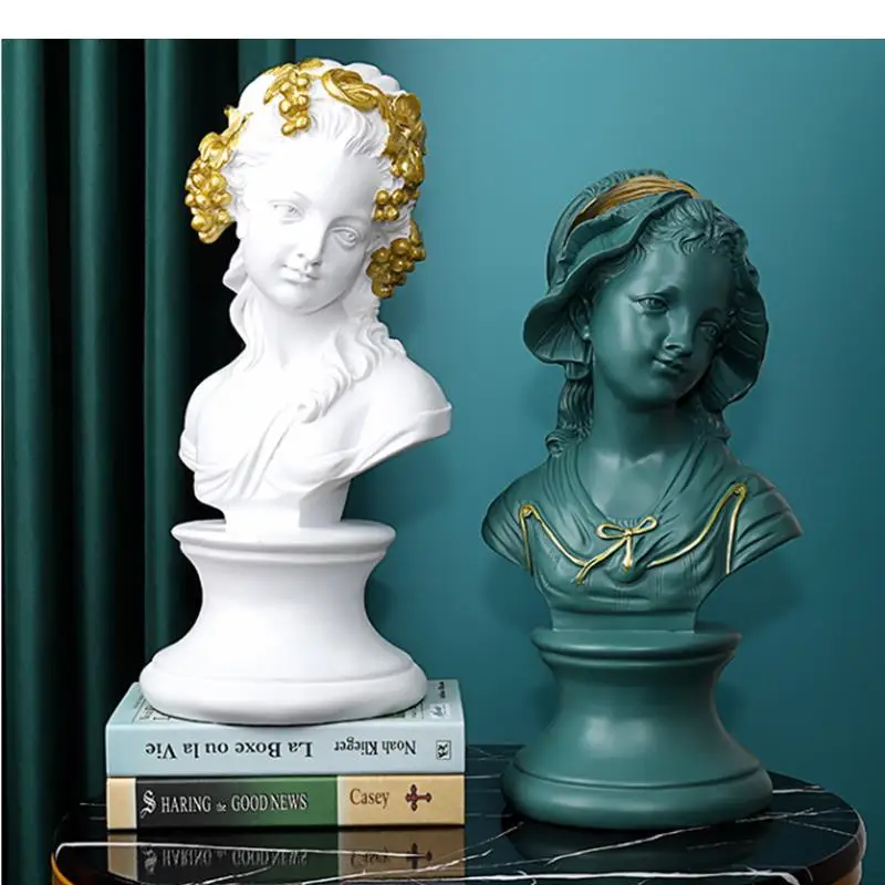 Retro Resin Figure Statue Girl Sculpture Simulation Country Crafts Ornaments Home Decoration Modern Craft Furnishings
Retro Resin Figure Statue Girl Sculpture Simulation Country Crafts Ornaments Home Decoration Modern Craft Furnishings