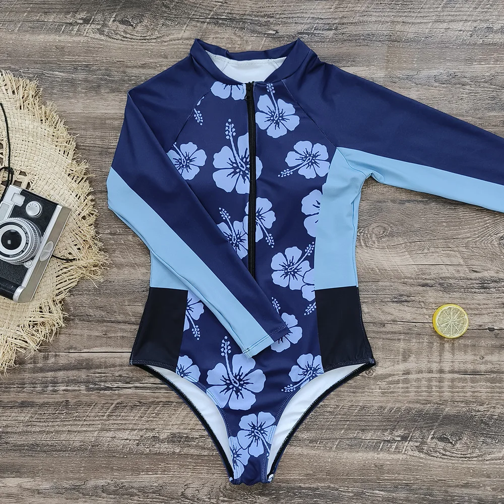 Blue Printed Long Sleeve Triangle One-Piece Swimsuit Women's round Neck Zipper Surfing Suit
Blue Printed Long Sleeve Triangle One-Piece Swimsuit Women's round Neck Zipper Surfing Suit