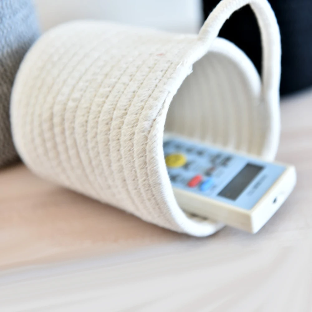 Fabric Wall Hanging Baskets Wall Mounted Casual Cotton Woven Basket Multifunction Mini Cosmetics Storage Bucket for Home Kitchen
Fabric Wall Hanging Baskets Wall Mounted Casual Cotton Woven Basket Multifunction Mini Cosmetics Storage Bucket for Home Kitchen