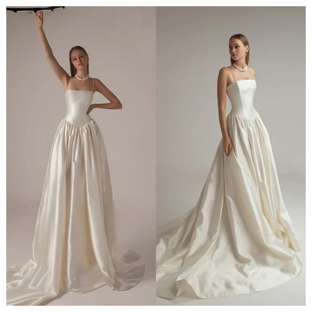 Customized Elegant White Satin Prom Dress Exquisite Square Collar Spaghetti Straps Sleeveless Wedding Dress Soft Vesti
Customized Elegant White Satin Prom Dress Exquisite Square Collar Spaghetti Straps Sleeveless Wedding Dress Soft Vesti