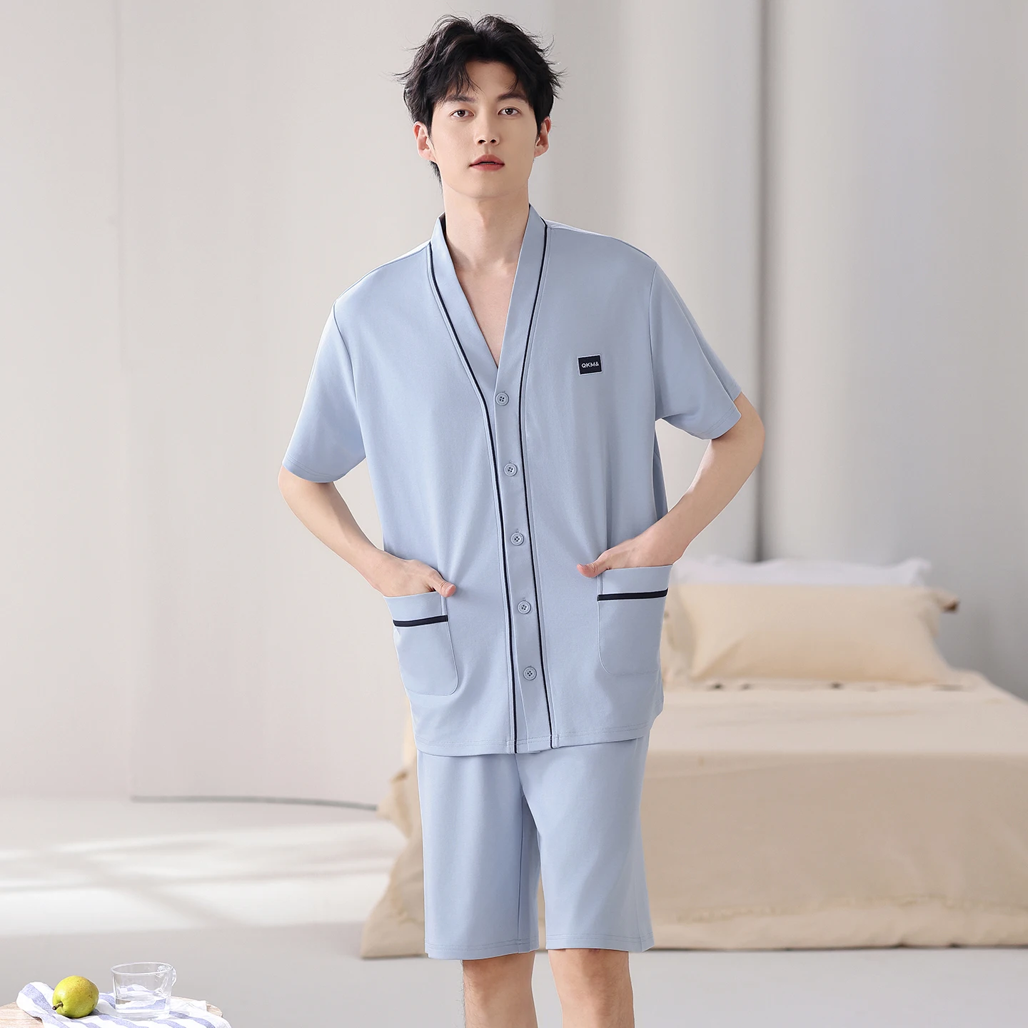 Summer V-Neck Pyjamas Male 100% Cotton Pajamas Sets Cardigan Japanese Kimonos For Men Big Yards L-4XL Short Sleeve Shorts Yukata
Summer V-Neck Pyjamas Male 100% Cotton Pajamas Sets Cardigan Japanese Kimonos For Men Big Yards L-4XL Short Sleeve Shorts Yukata