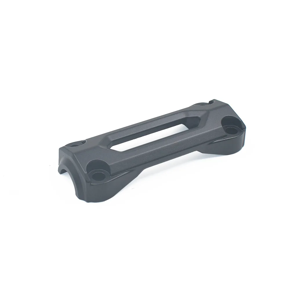 Suitable for Kawasaki Versys 650 upper gland, directional handle pressing code, aluminum alloy CNC modified 2013-2025 KLE650
Suitable for Kawasaki Versys 650 upper gland, directional handle pressing code, aluminum alloy CNC modified 2013-2025 KLE650