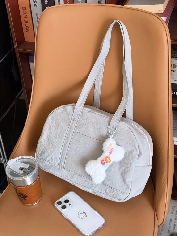 Casual Pure Color Sport Leisure Single oulder Bag Lightweight Bowling Bag Versatile Handheld Underarm Bag for Young Girls
Casual Pure Color Sport Leisure Single oulder Bag Lightweight Bowling Bag Versatile Handheld Underarm Bag for Young Girls