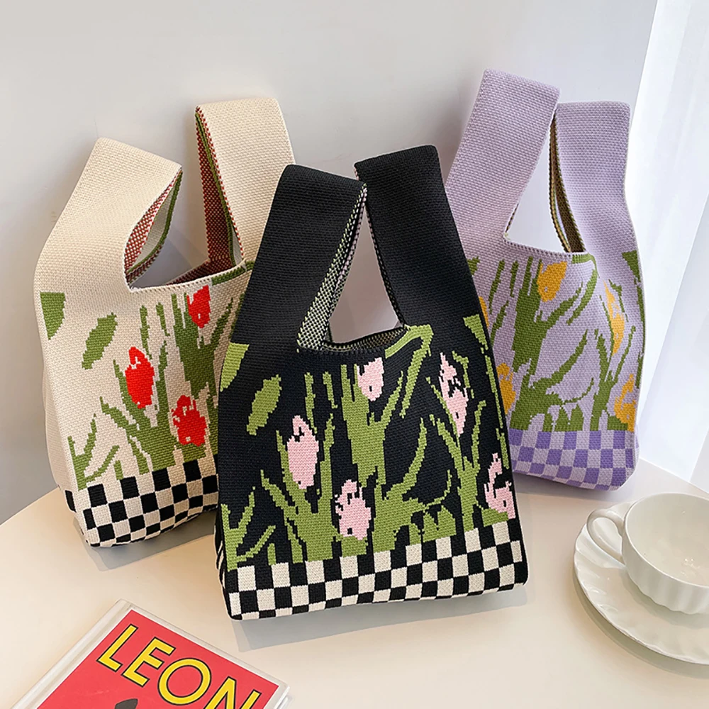 Handmade Knit Handbag Women Mini Knot Wrist-bag Female Casual Color Wide Stripe Plaid Tote Bag Student Reusable Shopping Bag
Handmade Knit Handbag Women Mini Knot Wrist-bag Female Casual Color Wide Stripe Plaid Tote Bag Student Reusable Shopping Bag