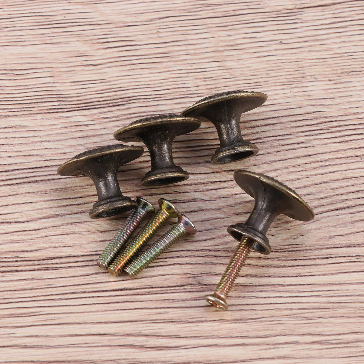 4 Pcs Bronze Drawer Knobs Pull Handles 24mm Diameter 20mm Height Zinc Alloy Cabinet Hardware Retro Style Floral Pattern
4 Pcs Bronze Drawer Knobs Pull Handles 24mm Diameter 20mm Height Zinc Alloy Cabinet Hardware Retro Style Floral Pattern