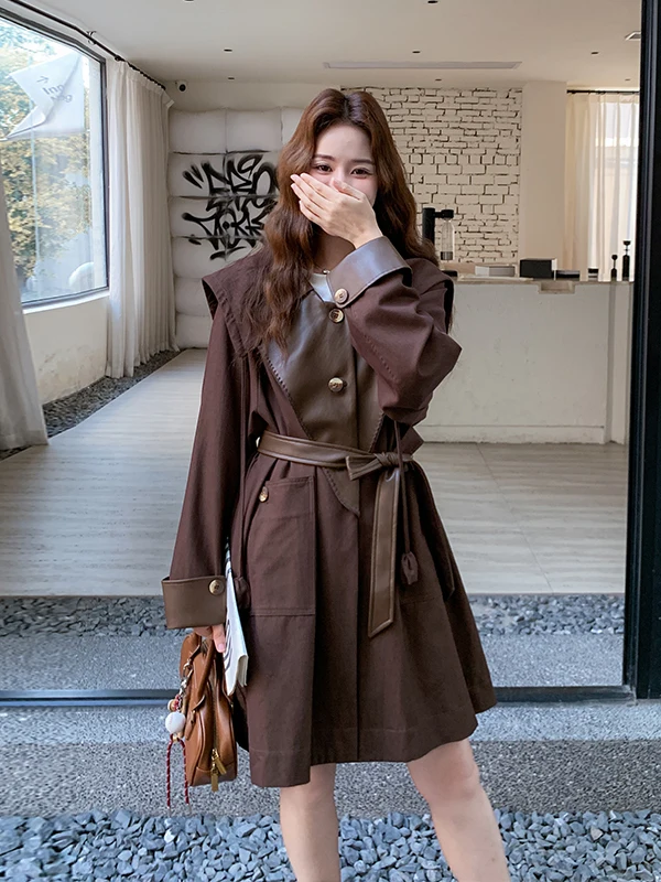 Кардиган женский из искусственной кожи с воротником цвета карамель, средней длины, с эффектом похудения талии, для ранней осени, новинка, для повседневной носки
Кардиган женский из искусственной кожи с воротником цвета карамель, средней длины, с эффектом похудения талии, для ранней осени, новинка, для повседневной носки