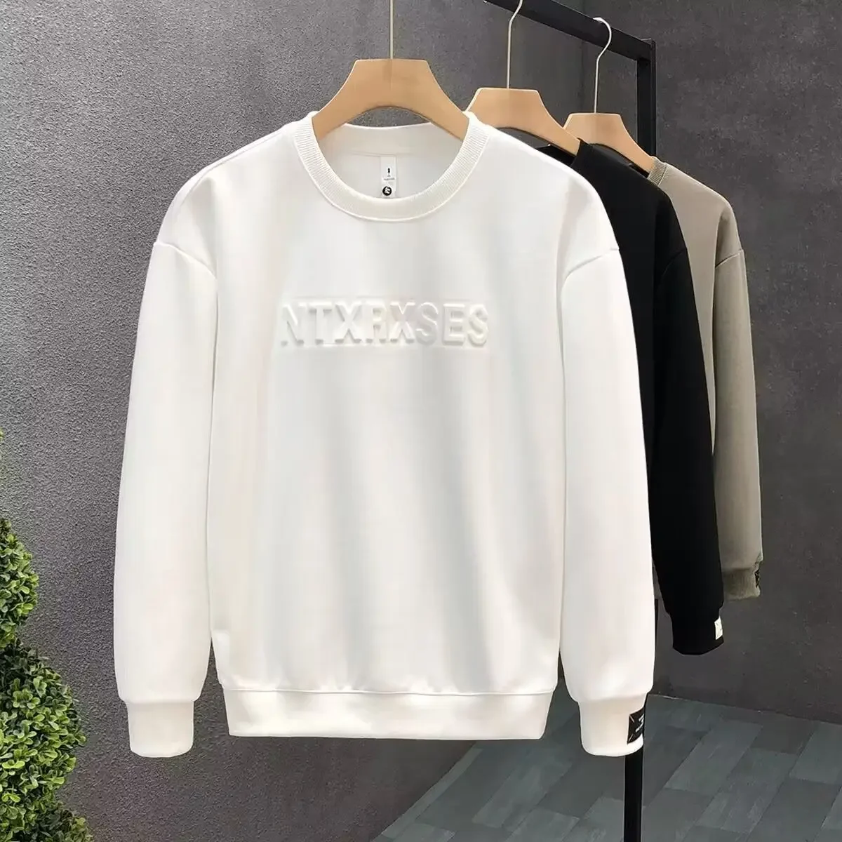 Men's Clothing Black Crewneck Sweatshirts for Man Pullover Hoodieless Round Neck Top Solid Emo Harajuku Fashion Winter One Piece
Men's Clothing Black Crewneck Sweatshirts for Man Pullover Hoodieless Round Neck Top Solid Emo Harajuku Fashion Winter One Piece