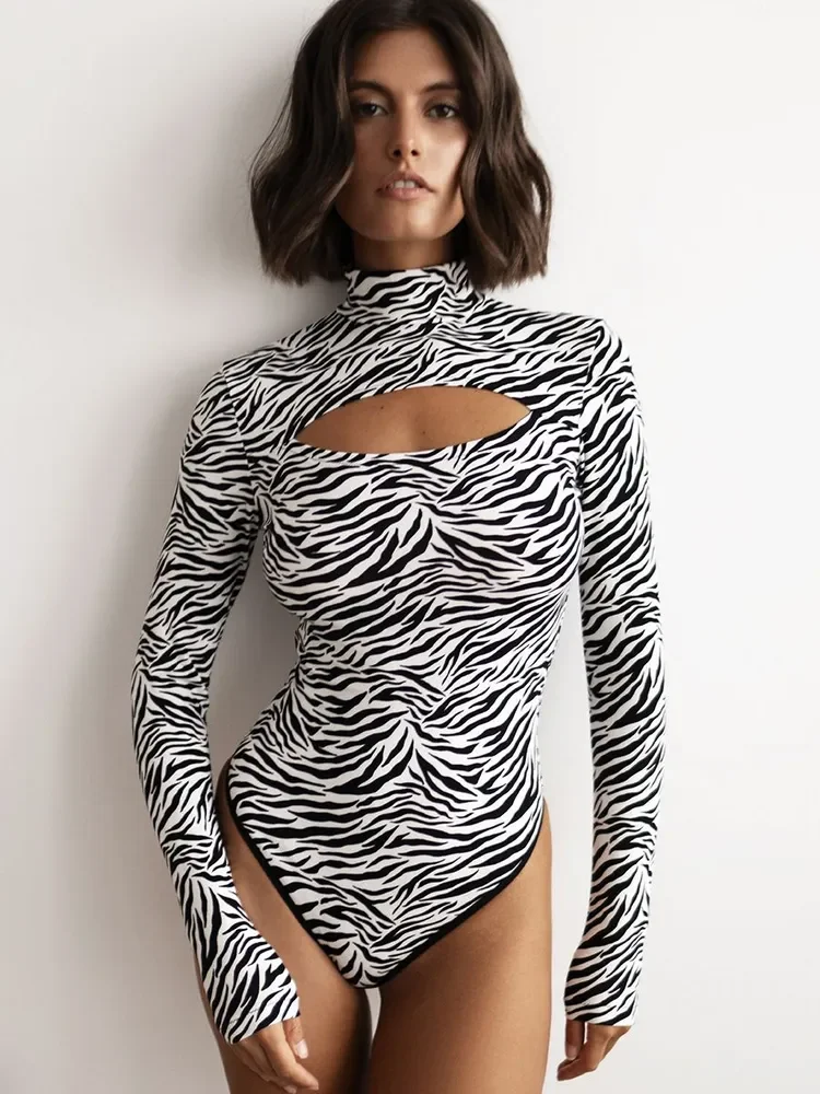 Women's Long Sleeve High Neck Printed One-Piece Elastic fabric cut-out fashionable slim fit women's bodysuit top
Women's Long Sleeve High Neck Printed One-Piece Elastic fabric cut-out fashionable slim fit women's bodysuit top