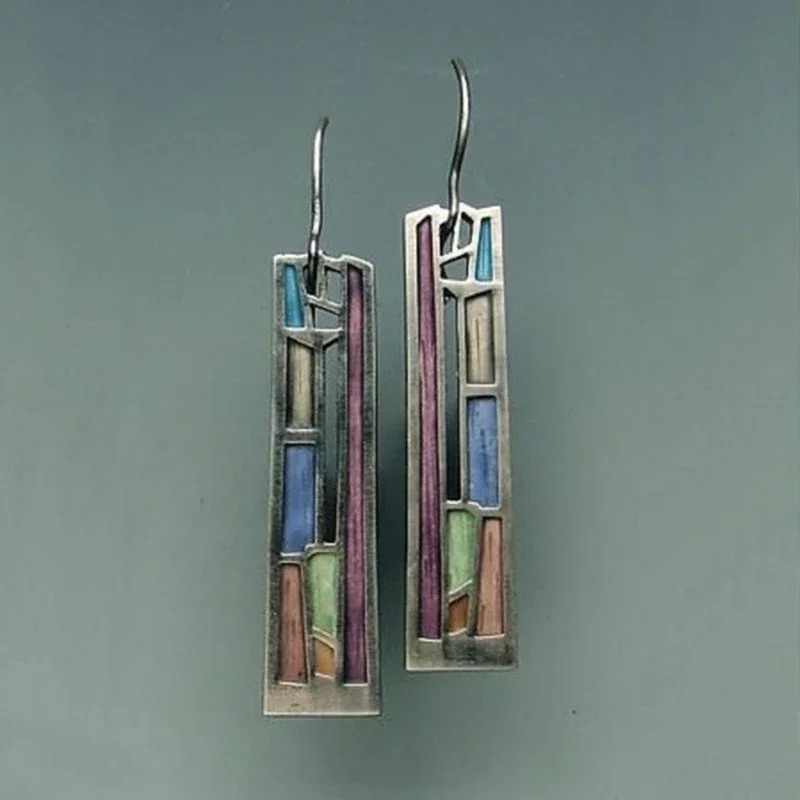 Vintage Mix Color Dangle Earring for Women Bohemian Tribal Hollow Out Metal Floral Long Earrings Pendientes Jewelry O5E777
Vintage Mix Color Dangle Earring for Women Bohemian Tribal Hollow Out Metal Floral Long Earrings Pendientes Jewelry O5E777