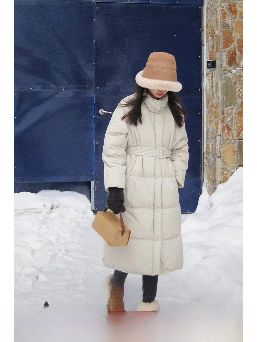 Lalaglow 90 White Duck down Long Warmth Women's Jacket Winter Versatile Commute Style Polyester Fiber Zipper Closure
Lalaglow 90 White Duck down Long Warmth Women's Jacket Winter Versatile Commute Style Polyester Fiber Zipper Closure