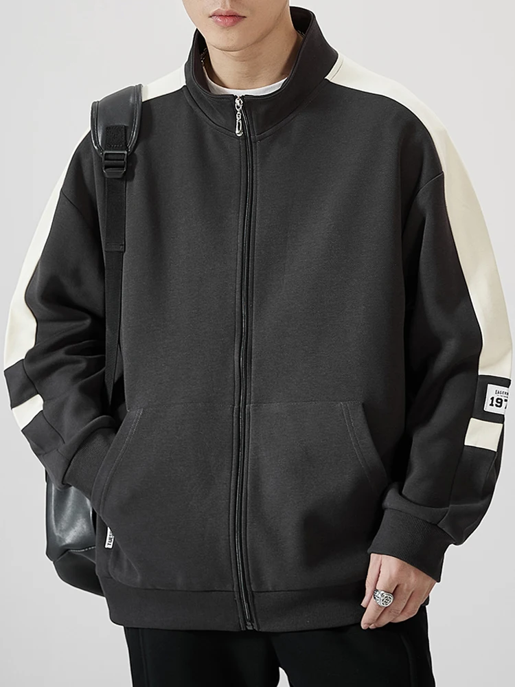 Свободный крой, мужская уличная весенне-осенняя рабочая одежда на молнии, дэт больших размеров, модный городской свитшот на подкладке
Свободный крой, мужская уличная весенне-осенняя рабочая одежда на молнии, дэт больших размеров, модный городской свитшот на подкладке