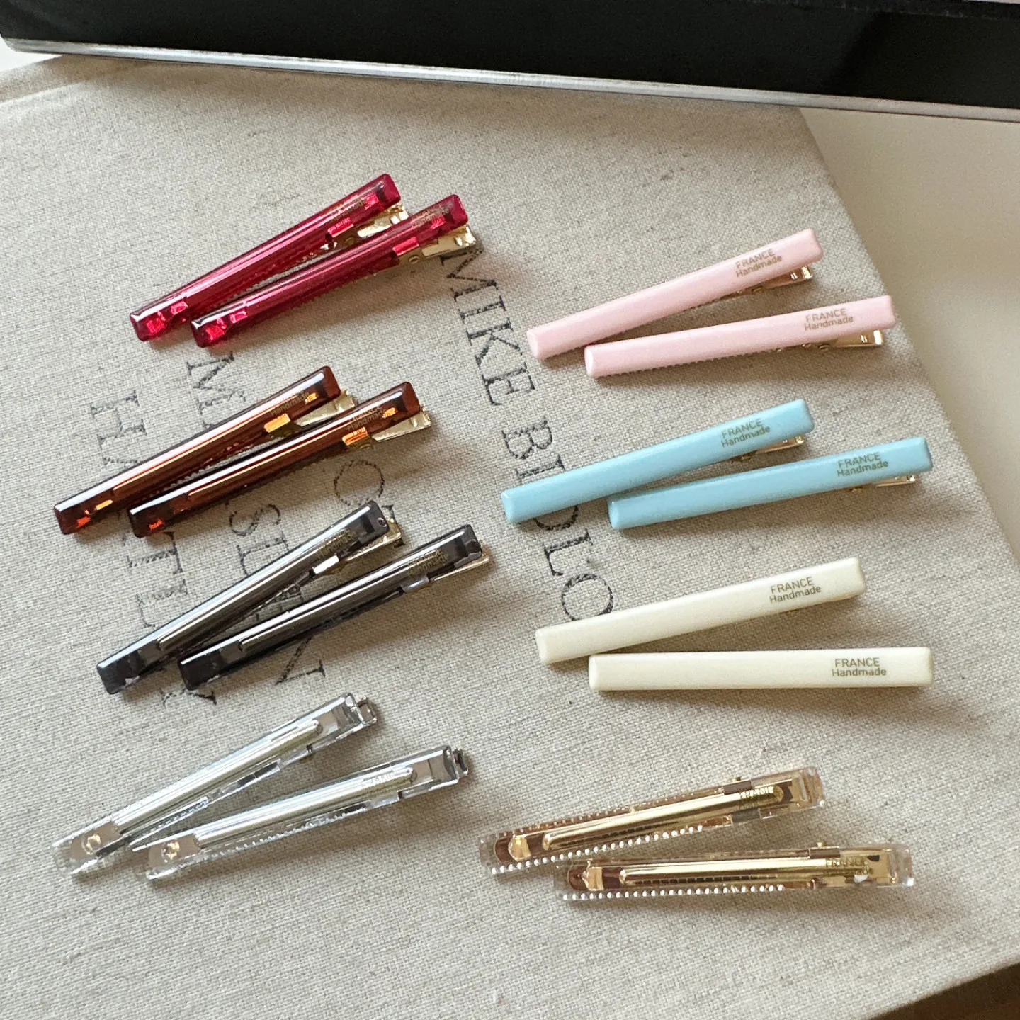 Translucent Duckbill Hair Clip for Fringe and Flyaways Classy Side Clip Korean Fashion Daily Practical Tools Accesorios
Translucent Duckbill Hair Clip for Fringe and Flyaways Classy Side Clip Korean Fashion Daily Practical Tools Accesorios