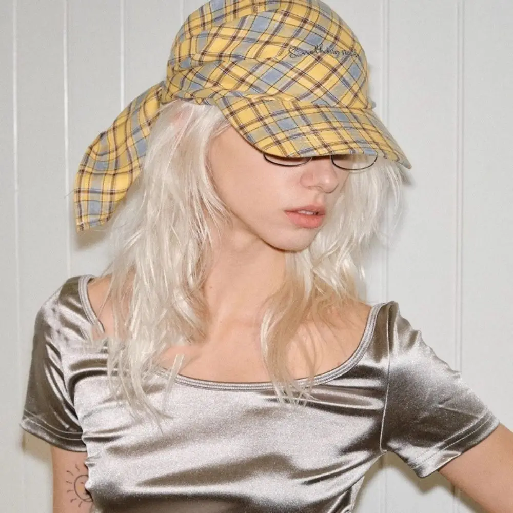 Casual Plaid Headscarf Baseball Cap Korean Style Nylon Sunscreen Beach Hats Jennie Same Style Sun Cap Peaked Cap Men
Casual Plaid Headscarf Baseball Cap Korean Style Nylon Sunscreen Beach Hats Jennie Same Style Sun Cap Peaked Cap Men