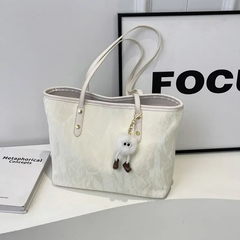 2025 Новинка! Женская роскошная сумка Sense — просторная вместимость, мода — на одно плечо вперед, универсальная сумка-тоут
2025 Новинка! Женская роскошная сумка Sense — просторная вместимость, мода — на одно плечо вперед, универсальная сумка-тоут