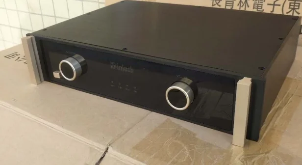 Реплика McIntosh, полностью алюминиевый корпус усилителя/корпус предусилителя/корпус AMP DIY Box (размеры: 430*90/150×318 мм)
Реплика McIntosh, полностью алюминиевый корпус усилителя/корпус предусилителя/корпус AMP DIY Box (размеры: 430*90/150×318 мм)