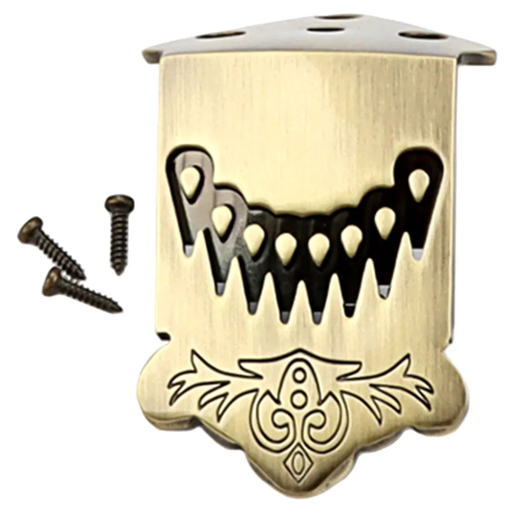 Bronze Pattern 8-string Mandolin Tailpiece Alloy Guitar Parts String Accessories Durable Metal Design Unique Look
Bronze Pattern 8-string Mandolin Tailpiece Alloy Guitar Parts String Accessories Durable Metal Design Unique Look