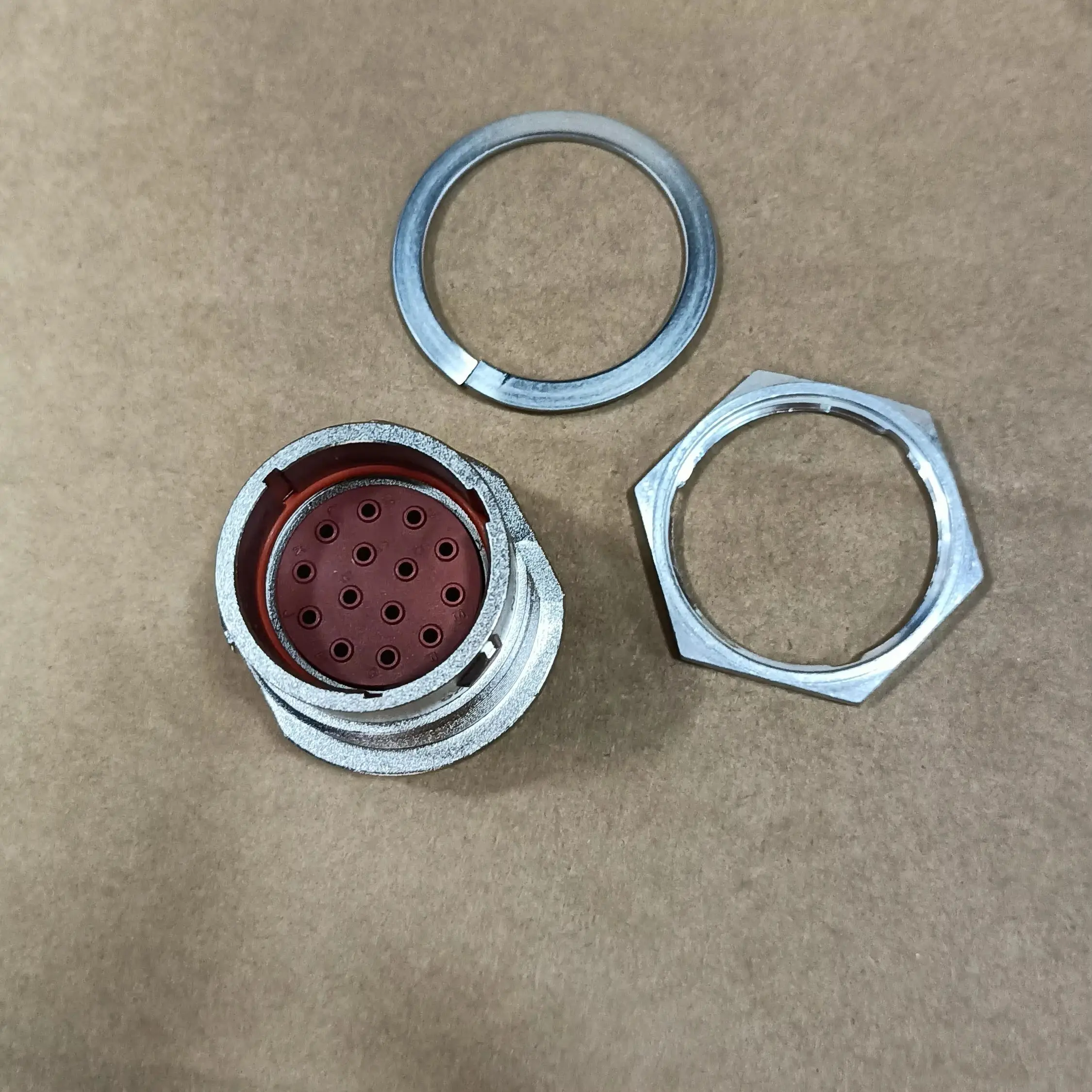 Connector Plug RECEPTACLE TERMINAL 4461016 used for JLG 1930ES 2030ES 2630ES 2646ES
Connector Plug RECEPTACLE TERMINAL 4461016 used for JLG 1930ES 2030ES 2630ES 2646ES