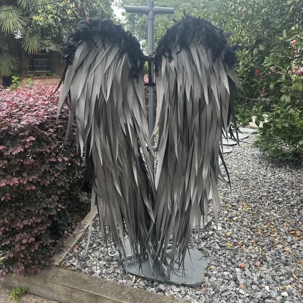 Black Feather Wings Fluffy Cosplay Costume Photo Shoot Halloween Party Stage Show Props
Black Feather Wings Fluffy Cosplay Costume Photo Shoot Halloween Party Stage Show Props