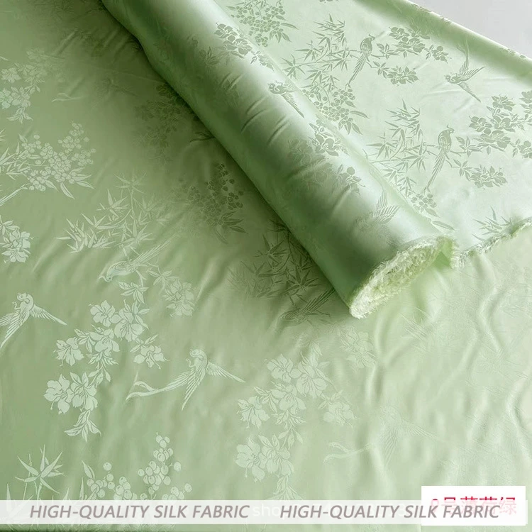Flower and Bird Spring Jacquard Silk Satin Fabric National Style Flat Cut Han Chinese Clothing Cheongsam
Flower and Bird Spring Jacquard Silk Satin Fabric National Style Flat Cut Han Chinese Clothing Cheongsam