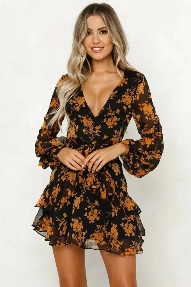 Women's Mini Skirt Fashion Floral V-neck Puffy Skirt Sweet Party Birthday Dress for Female
Women's Mini Skirt Fashion Floral V-neck Puffy Skirt Sweet Party Birthday Dress for Female