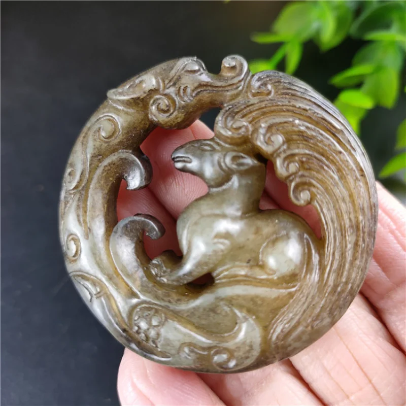 Natural Jade Vintage Craft Xiu Jade High Ancient Jade Double-Sided Dragon Horse Spirit Pendant Hanging Jade Ornament
Natural Jade Vintage Craft Xiu Jade High Ancient Jade Double-Sided Dragon Horse Spirit Pendant Hanging Jade Ornament