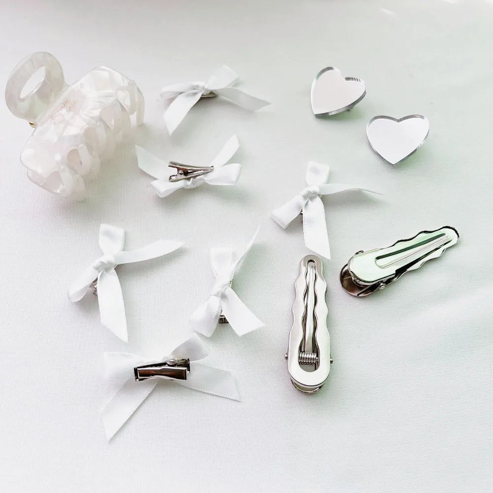 2025 French Hairpin Hair Accessories Simple Stylish Hairpin Mirror Hairpin Hair Accessories For Girls Y2k Accessories Hair Clips
2025 French Hairpin Hair Accessories Simple Stylish Hairpin Mirror Hairpin Hair Accessories For Girls Y2k Accessories Hair Clips