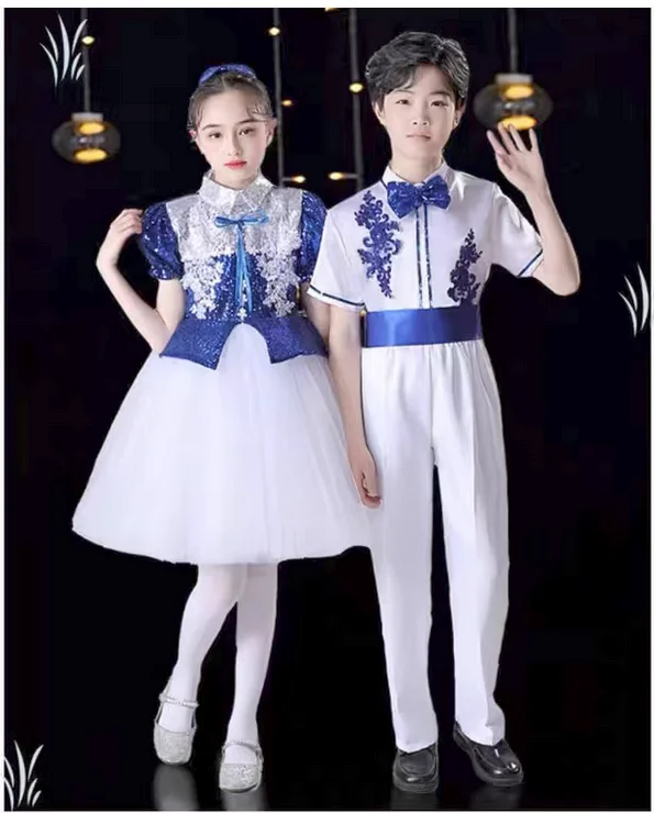 Children's Sequins Classic Dance Costume Boys and Girls' Choir Recitation Performance
Children's Sequins Classic Dance Costume Boys and Girls' Choir Recitation Performance