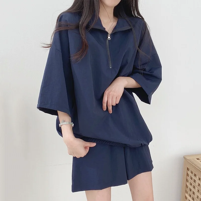 Chic Casual Loose Wide Leg ort Pants Two Piece Set with Stand Collar Zipper Hoodie High Waist Sports Leisure Faion Set
Chic Casual Loose Wide Leg ort Pants Two Piece Set with Stand Collar Zipper Hoodie High Waist Sports Leisure Faion Set