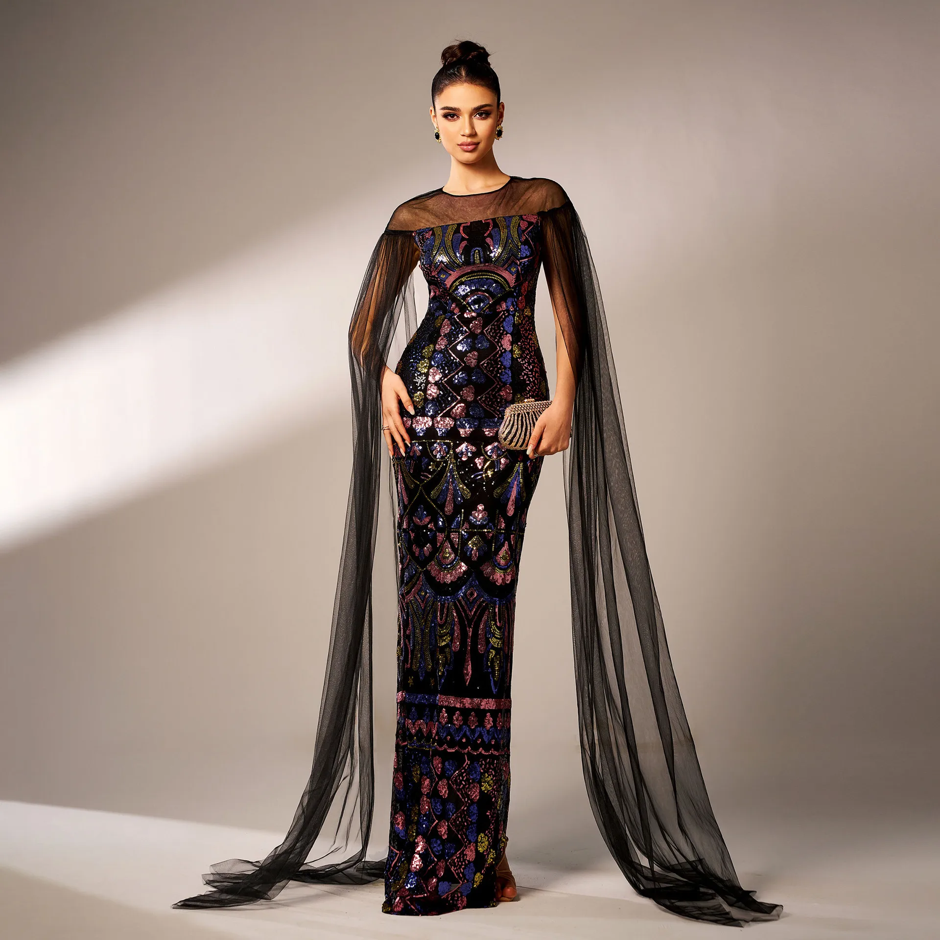 High-end long-sleeved temperament round neck long sequined mesh banquet evening dress bridesmaid dress women
High-end long-sleeved temperament round neck long sequined mesh banquet evening dress bridesmaid dress women