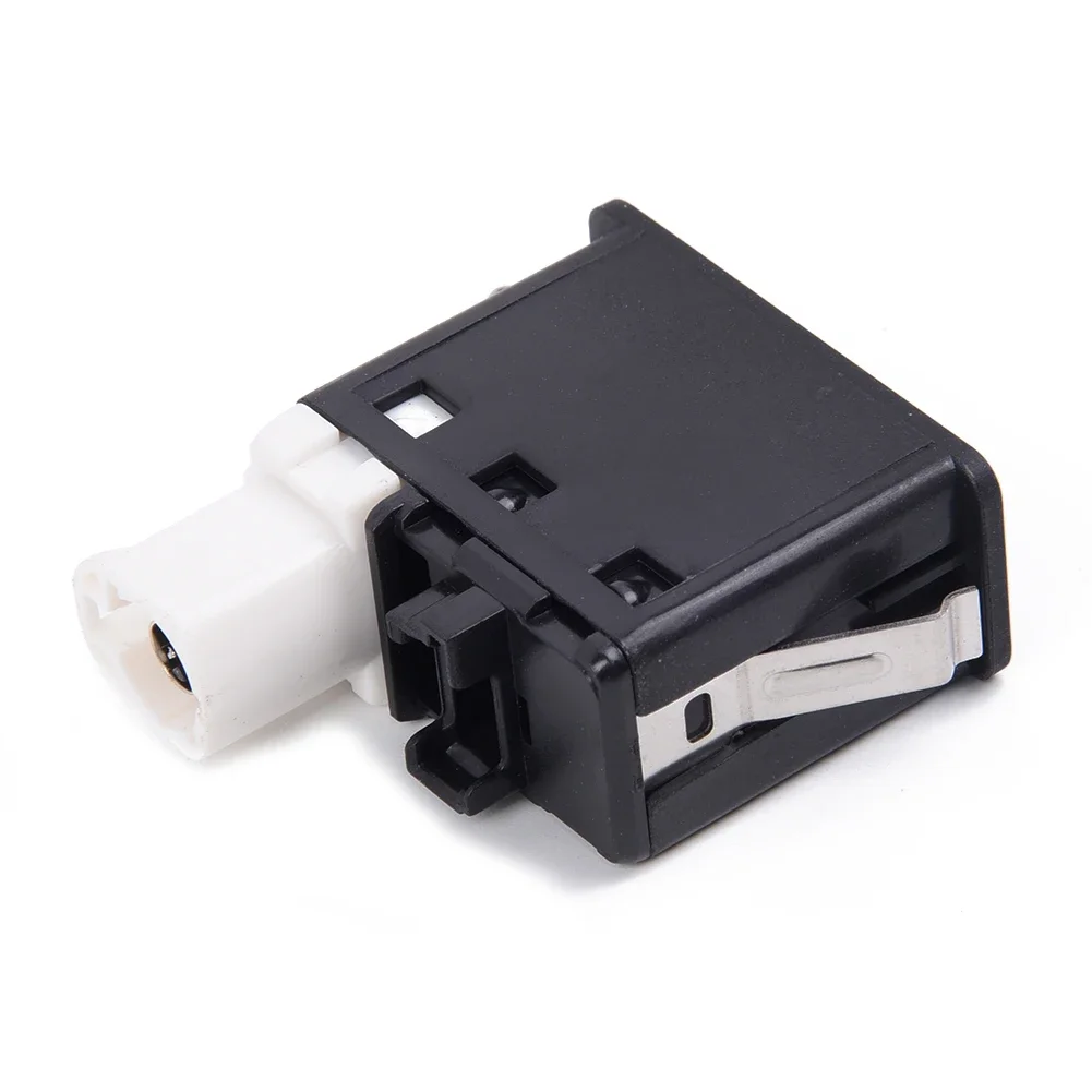Автомобильные детали, разъем USB AUX для выключателя, черный E82 E87 84109237653 для MINI Cabrio R57 для 1 серии
Автомобильные детали, разъем USB AUX для выключателя, черный E82 E87 84109237653 для MINI Cabrio R57 для 1 серии