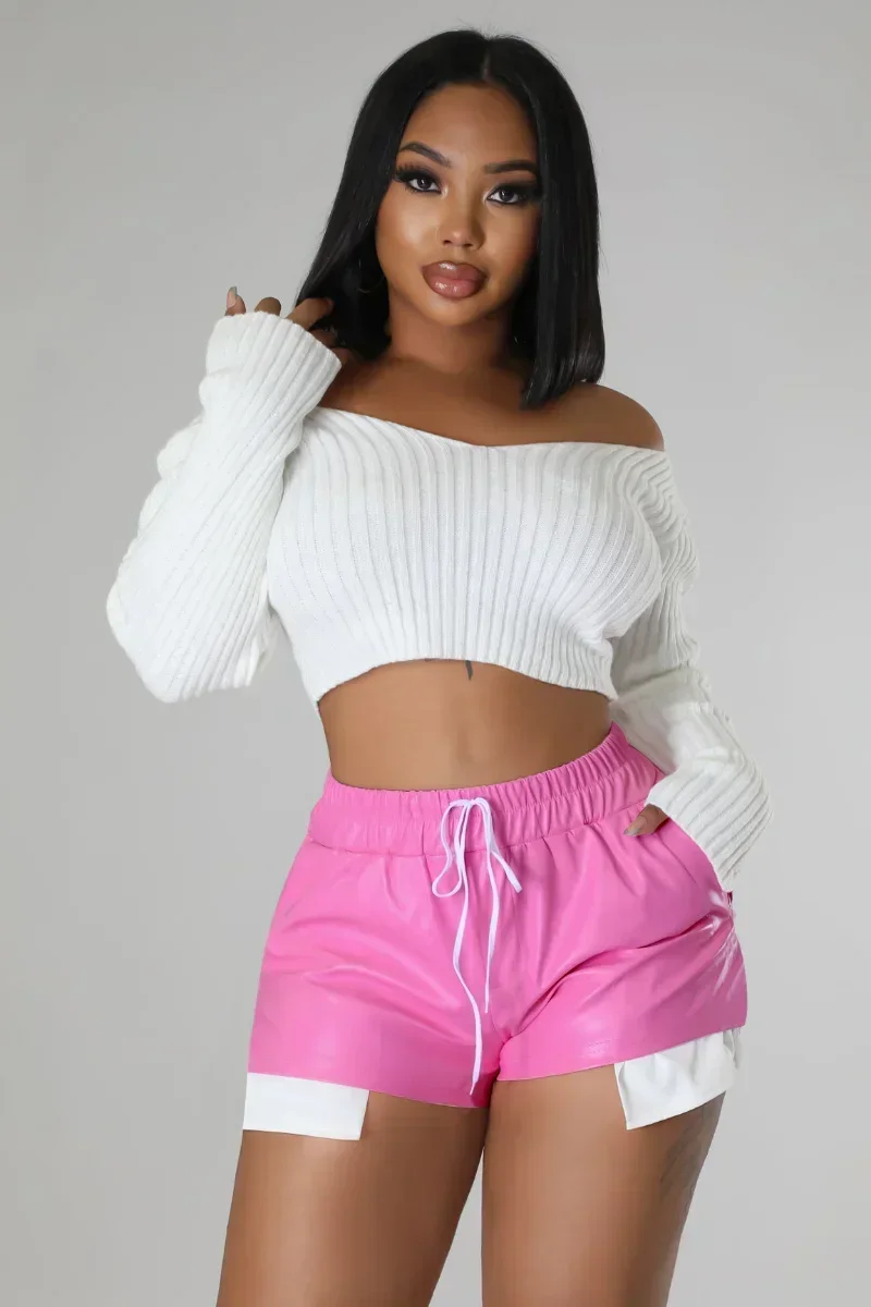 GUWU Faux Leather Pocket Side Elastic Waist White Inner Patchwork Shorts 2024 Street Women Fashion PU Shorts Trousers
GUWU Faux Leather Pocket Side Elastic Waist White Inner Patchwork Shorts 2024 Street Women Fashion PU Shorts Trousers