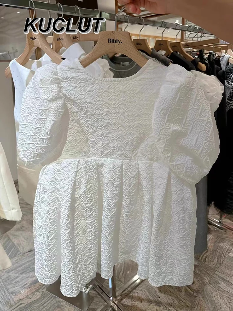 Japanese Niche Shirts Women Summer New Sweet Embossed Three-dimensional Relief Bubble Short-sleeved Blouse Girls Doll Shirt Top
Japanese Niche Shirts Women Summer New Sweet Embossed Three-dimensional Relief Bubble Short-sleeved Blouse Girls Doll Shirt Top