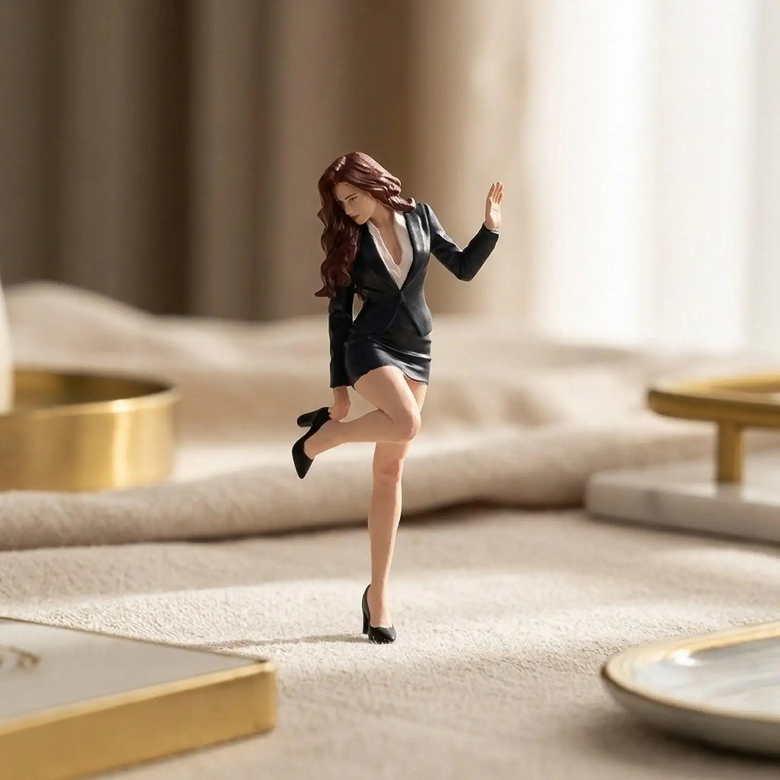 Miniature Figurine DIY Scene Decor Desk Decoration Collection Scene Props Sand Table Ornament Diorama People Figures Saleswoman
Miniature Figurine DIY Scene Decor Desk Decoration Collection Scene Props Sand Table Ornament Diorama People Figures Saleswoman