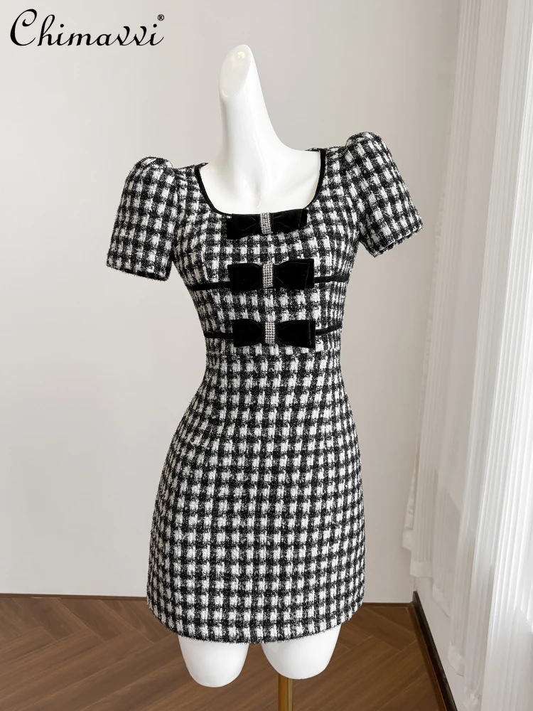 French Elegant Retro Socialite Evening Dresses Square Neck Puff Sleeve Diamond Bow High Waist Plaid Short Bodycon Dress Women
French Elegant Retro Socialite Evening Dresses Square Neck Puff Sleeve Diamond Bow High Waist Plaid Short Bodycon Dress Women