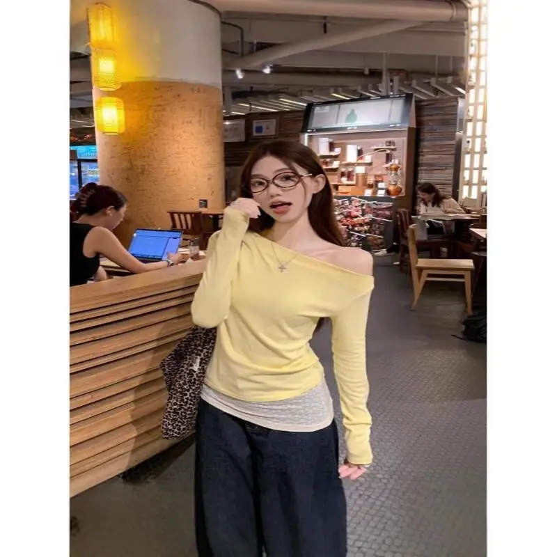 Женская футболка с кружевом, весенняя, с эффектом двухслойности, с открытыми плечами, с длинным рукавом, базовая одежда, женская одежда, топы с длинным рукавом
Женская футболка с кружевом, весенняя, с эффектом двухслойности, с открытыми плечами, с длинным рукавом, базовая одежда, женская одежда, топы с длинным рукавом