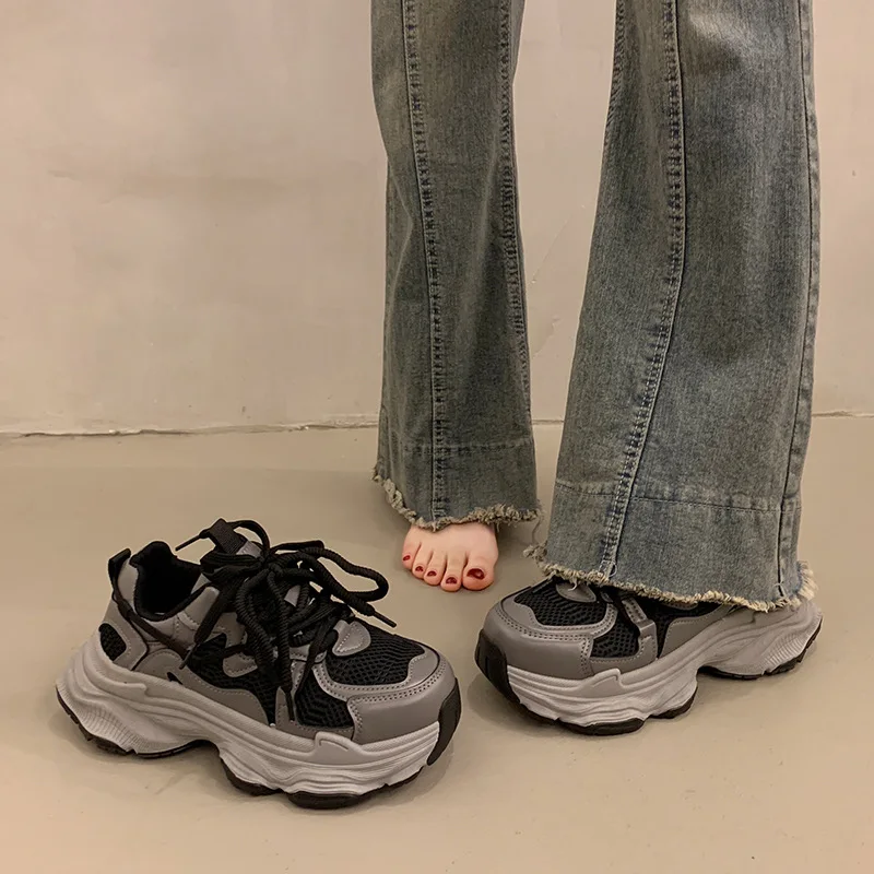 2026 Women Chunky Shoes Mesh Breathable Platform Sneakers Retro Height Increasing Casual Sport Running Shoes Zapatillas De Mujer
2026 Women Chunky Shoes Mesh Breathable Platform Sneakers Retro Height Increasing Casual Sport Running Shoes Zapatillas De Mujer