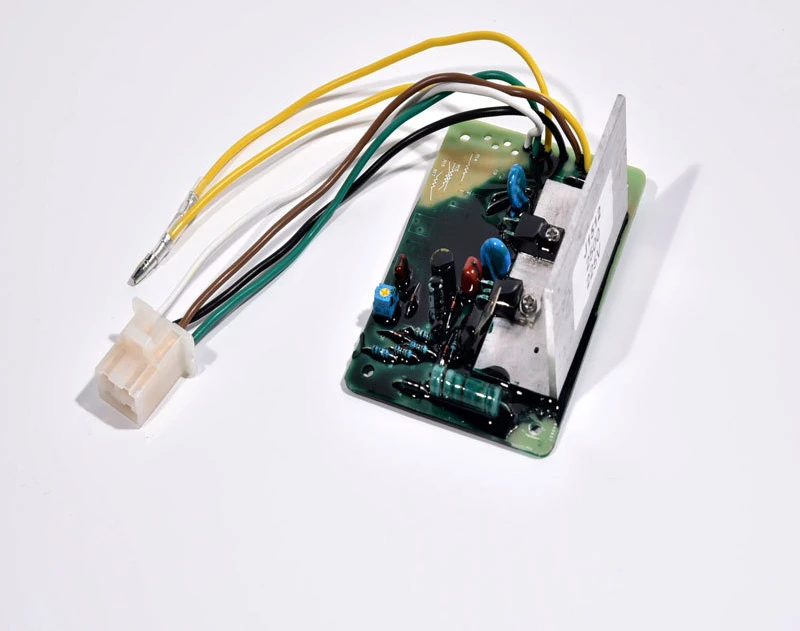 J1512 Generator Automatic Voltage Regulating Plate AVR Excitation Voltage Regulating Plate
J1512 Generator Automatic Voltage Regulating Plate AVR Excitation Voltage Regulating Plate