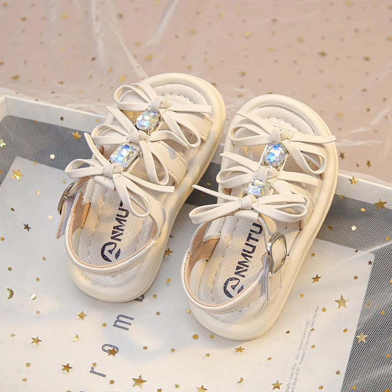 Children Fashion Glitter Sandals Criss-cross Straps with Gems Chunky Sole Summer Casual Shoes for Kids Non-Slip
Children Fashion Glitter Sandals Criss-cross Straps with Gems Chunky Sole Summer Casual Shoes for Kids Non-Slip