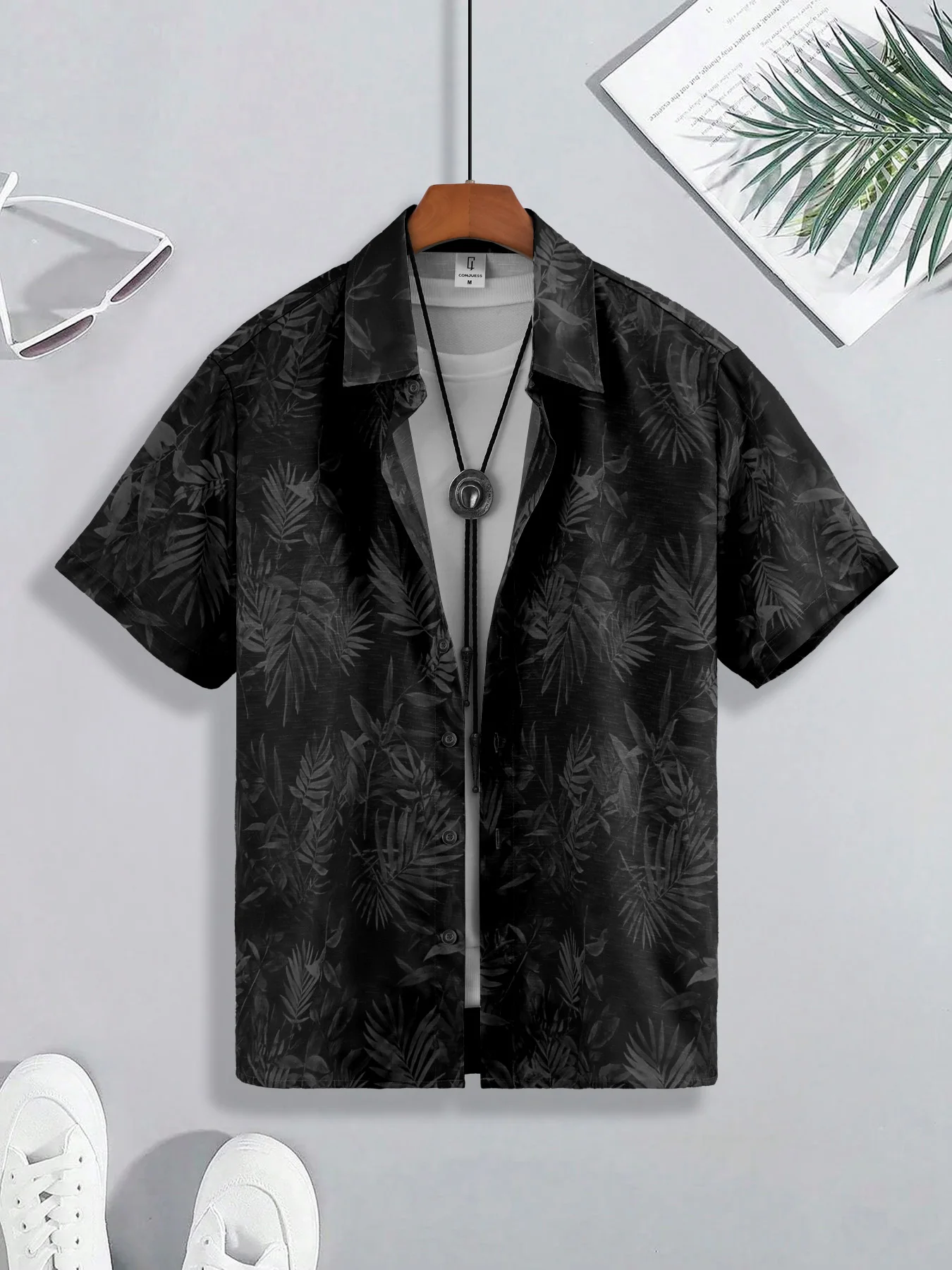 Dark Plant Print Short Sleeve Shirt | Men's Black Retro Loose Floral Shirt
Dark Plant Print Short Sleeve Shirt | Men's Black Retro Loose Floral Shirt