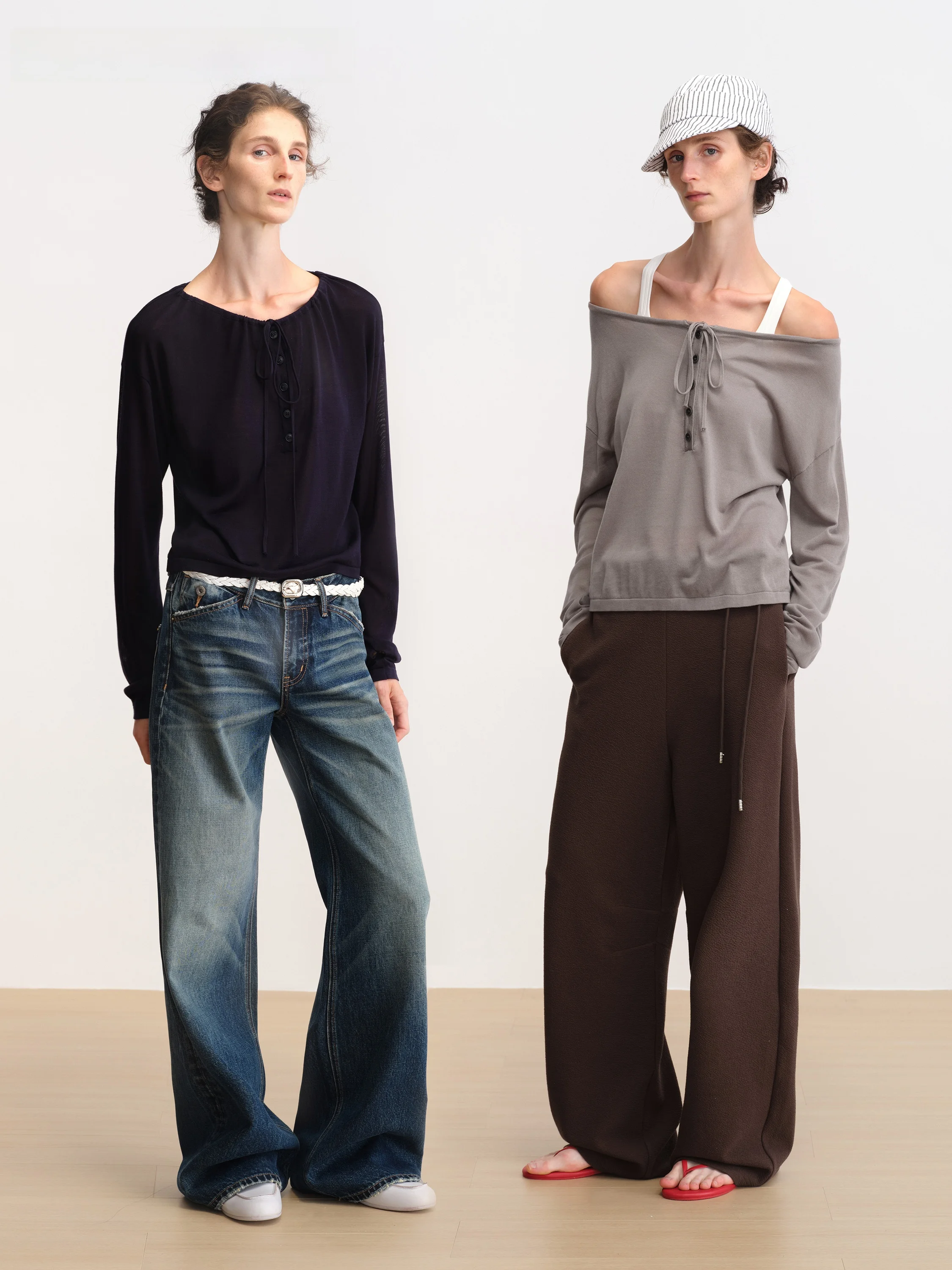 Регулируемый топ на одно плечо с длинным рукавом и открытыми плечами, повседневный облегающий женский топ для путешествий и на каждый день
Регулируемый топ на одно плечо с длинным рукавом и открытыми плечами, повседневный облегающий женский топ для путешествий и на каждый день