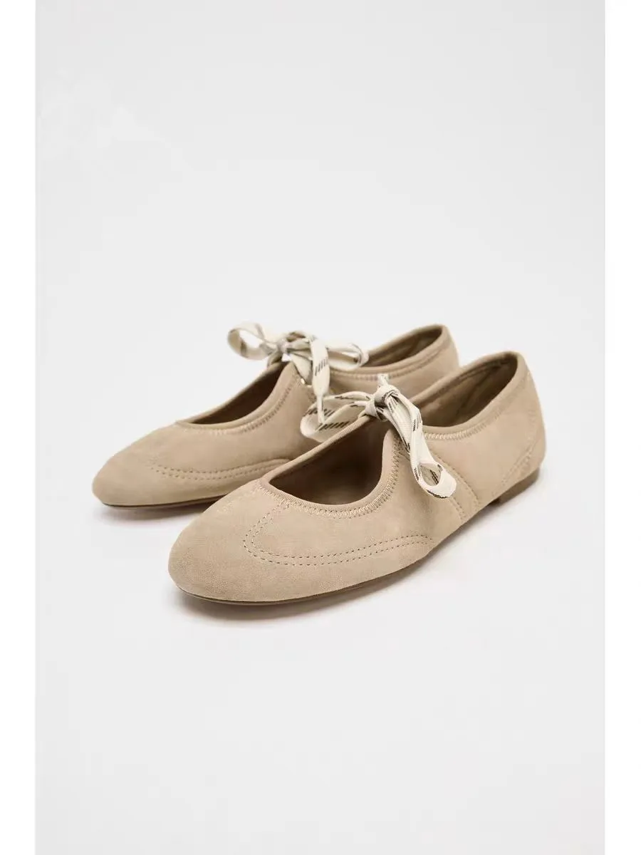 ZAKQ2025 Spring New Women's Ballet Flat oes Anti-Fur Leather Slip-On Casual Low Heel round Toe Faionable Single oes
ZAKQ2025 Spring New Women's Ballet Flat oes Anti-Fur Leather Slip-On Casual Low Heel round Toe Faionable Single oes