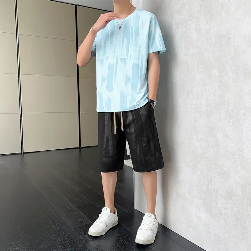 Men's Short-sleeved Casual Summer Thin Ice Silk Clothes Trendy Sports Suit
Men's Short-sleeved Casual Summer Thin Ice Silk Clothes Trendy Sports Suit