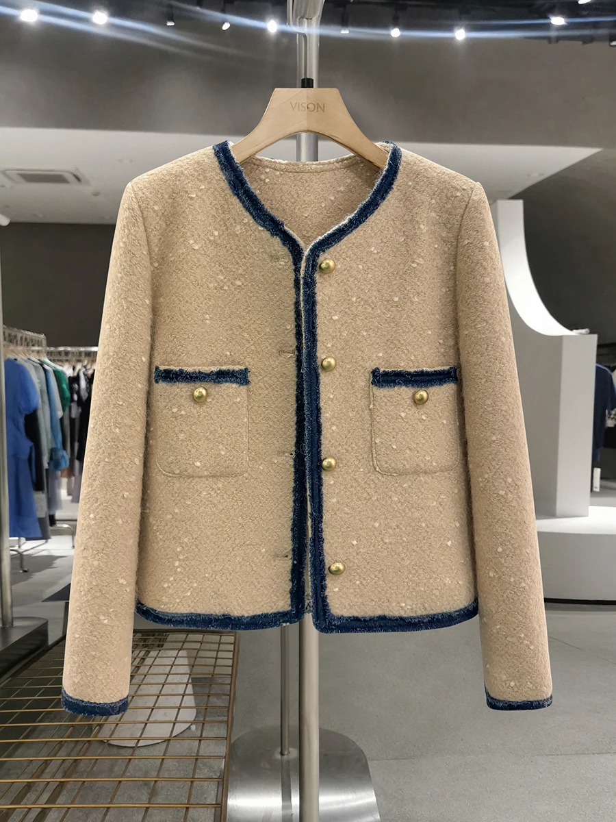 Стеганая женская куртка цвета хаки на хлопковой подкладке, новая коллекция 2025 года, зима-осень, модная, прямого кроя, с длинными рукавами, круглый вырез, для стильных девушек
Стеганая женская куртка цвета хаки на хлопковой подкладке, новая коллекция 2025 года, зима-осень, модная, прямого кроя, с длинными рукавами, круглый вырез, для стильных девушек