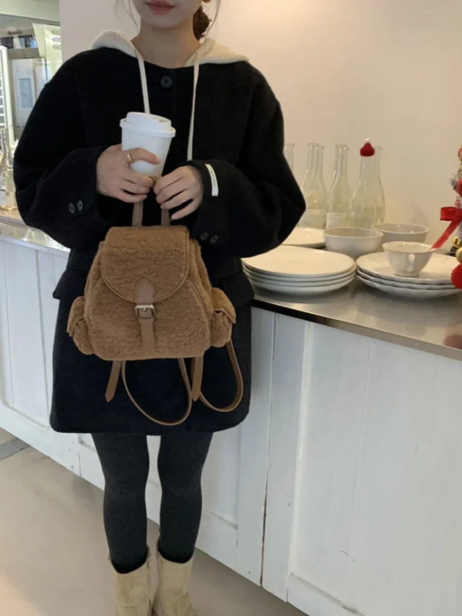 Fashion Mini Casual Design Girls Backpack 2024 Autumn Winter All-match Bags New Korean Chic Commuter Bag Women
Fashion Mini Casual Design Girls Backpack 2024 Autumn Winter All-match Bags New Korean Chic Commuter Bag Women