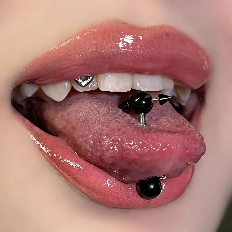 1Pc Trendy Stainless Steel Punk Style Black Series Tongue Stud for Cool Girls Unique Design Body Piercing High Quality Gift
1Pc Trendy Stainless Steel Punk Style Black Series Tongue Stud for Cool Girls Unique Design Body Piercing High Quality Gift