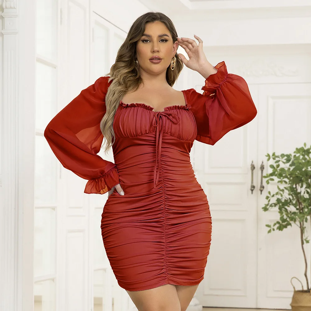 Sexy square neck mesh stitching, long sleeves, thin folds, tight hips, short party, sexy temperament, elegant high-end clothing
Sexy square neck mesh stitching, long sleeves, thin folds, tight hips, short party, sexy temperament, elegant high-end clothing