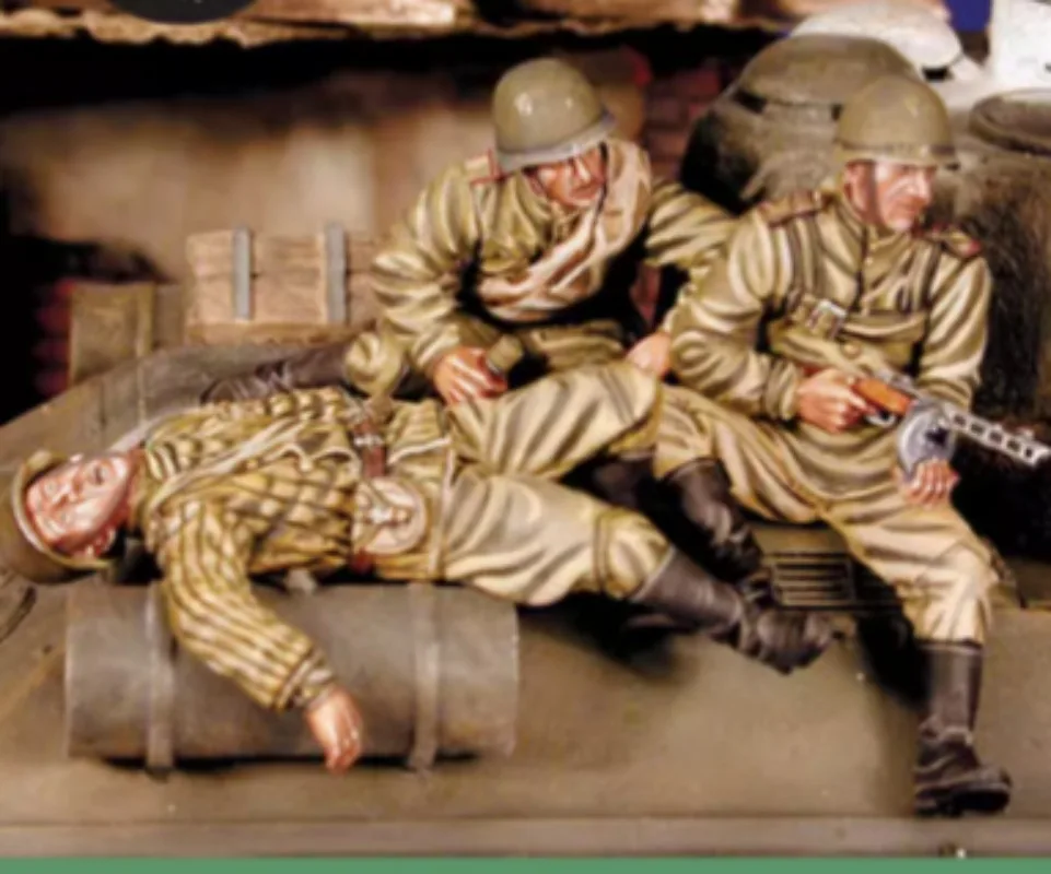 1/35 Scale Resin GK Figure Assembly Model Kit WW2 Soviet Tank Crew 3 Hobby Miniature Unassembled and Unpainted 2324
1/35 Scale Resin GK Figure Assembly Model Kit WW2 Soviet Tank Crew 3 Hobby Miniature Unassembled and Unpainted 2324