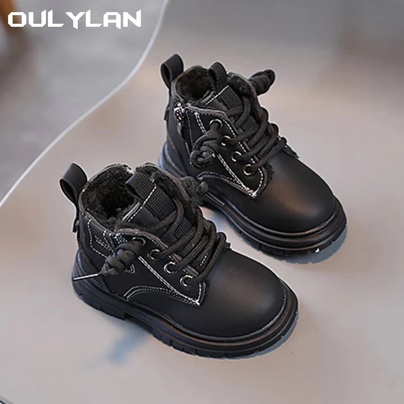 Warm children's ankle boots 2024 Winter thickened leather boots for boys Girls non-slip plush cotton shoes Children's fashion an
Warm children's ankle boots 2024 Winter thickened leather boots for boys Girls non-slip plush cotton shoes Children's fashion an