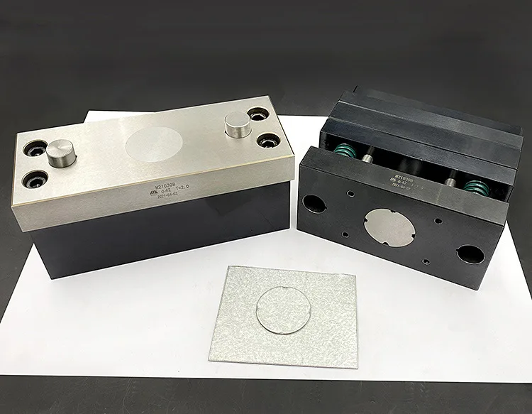 Chuanpin's Shenzhen supply Amada's numerical control machine tool, bending machine forming single knock-off hole mold
Chuanpin's Shenzhen supply Amada's numerical control machine tool, bending machine forming single knock-off hole mold